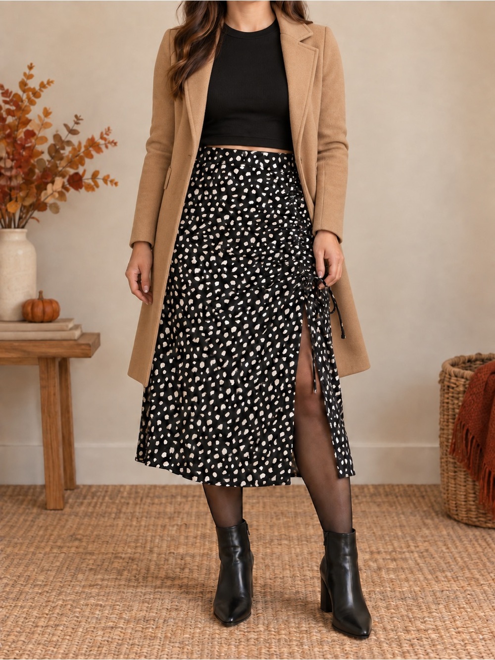 Forever 21 Black & White Printed Side-Slit Midi Skirt